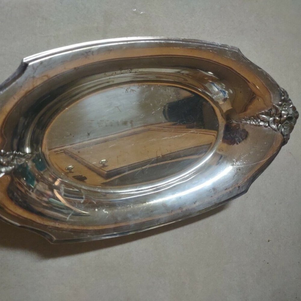 Webster Wilcox International Silver Co Antique Oval Bread Tray 7119